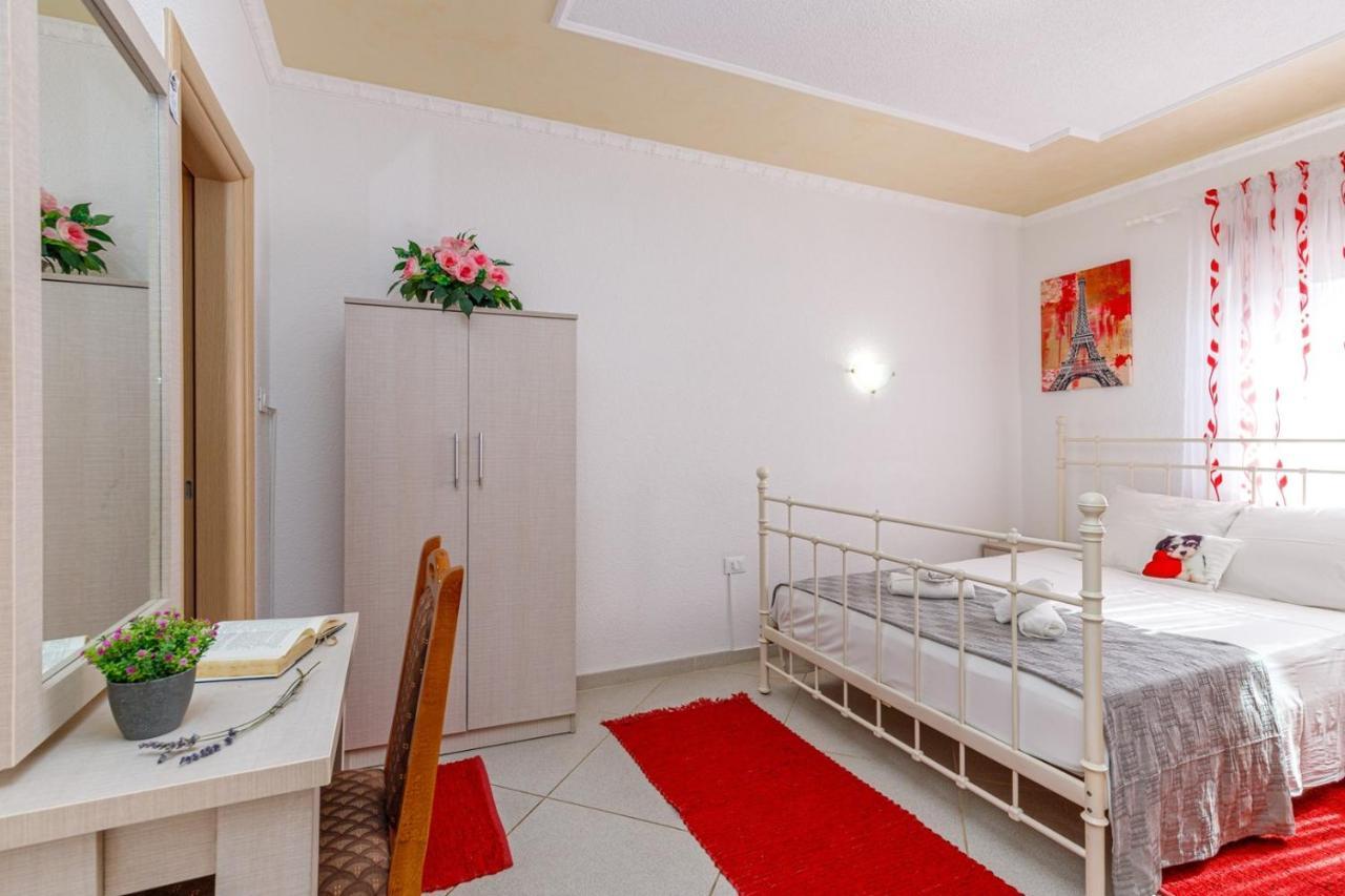 Genoa Rooms Poreč Extérieur photo