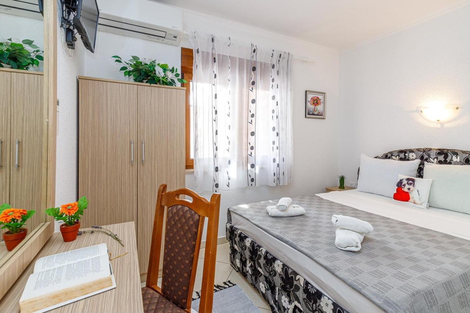 Genoa Rooms Poreč Chambre photo