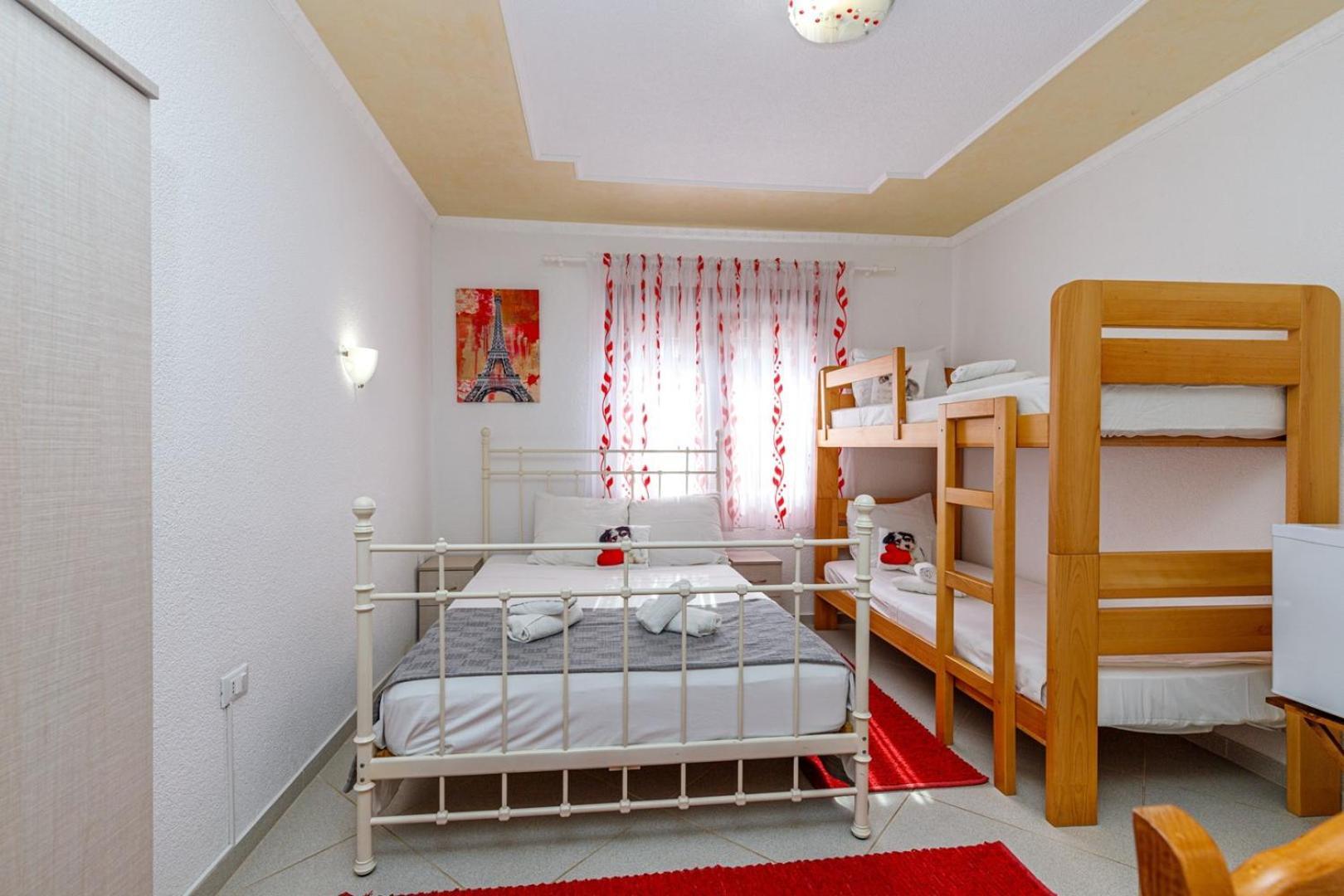 Genoa Rooms Poreč Chambre photo
