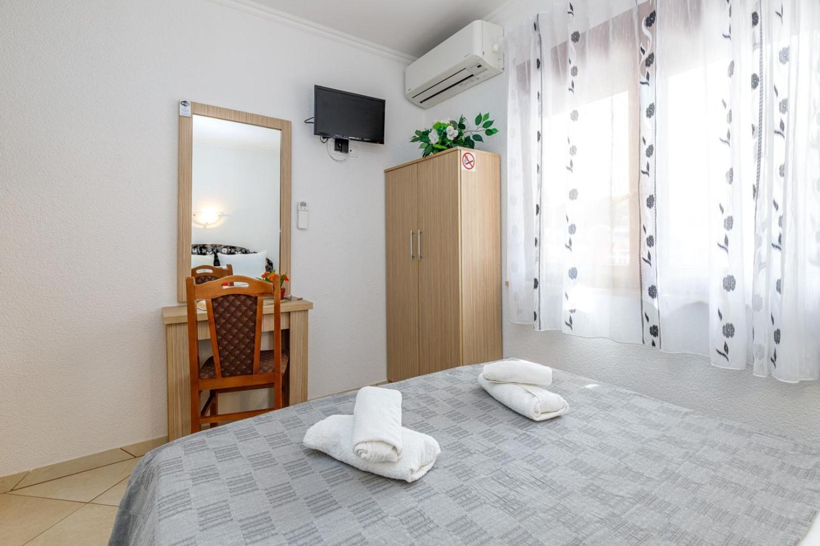 Genoa Rooms Poreč Chambre photo